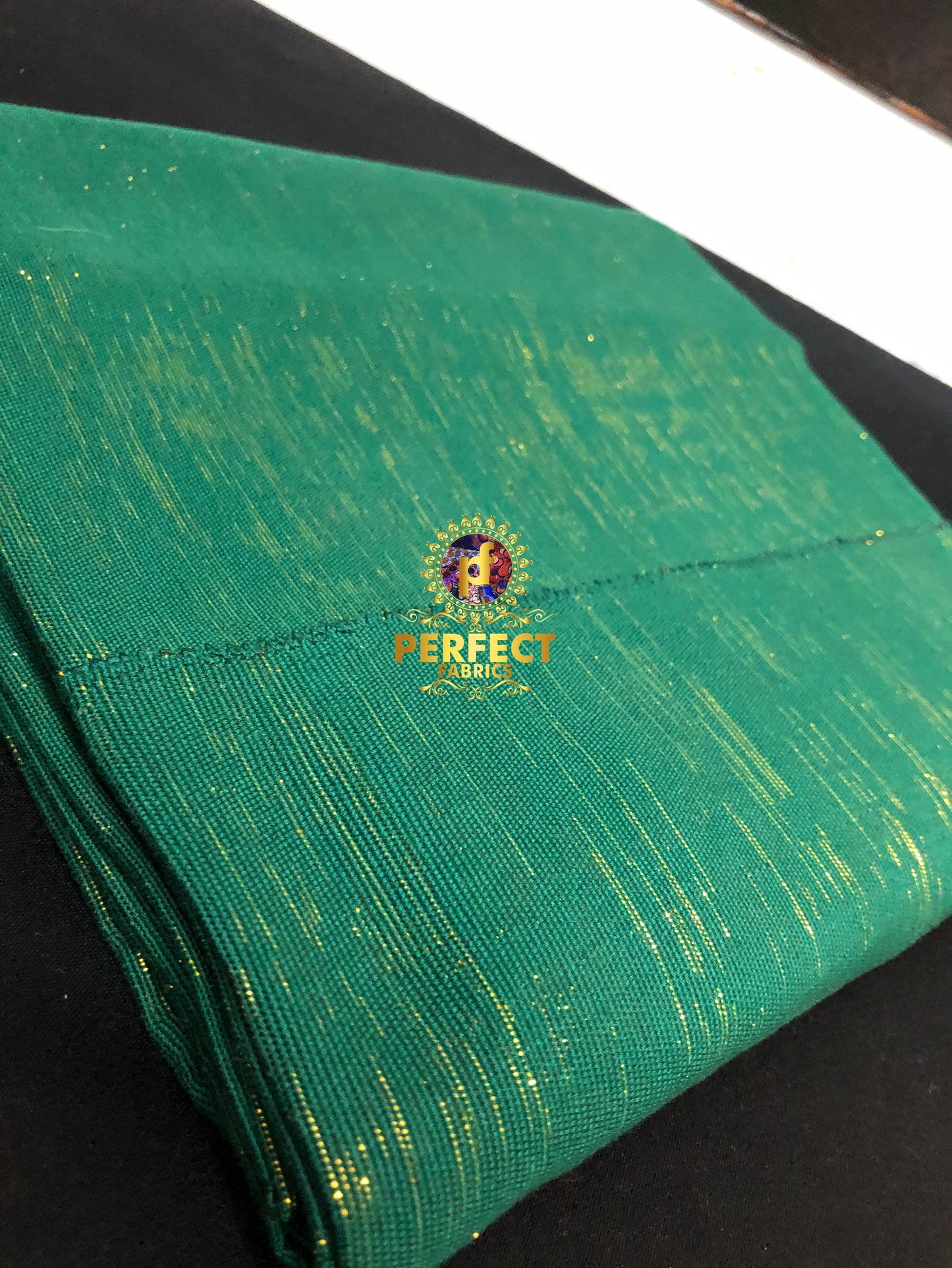 Fugu- Green & Gold Shimmery Plain