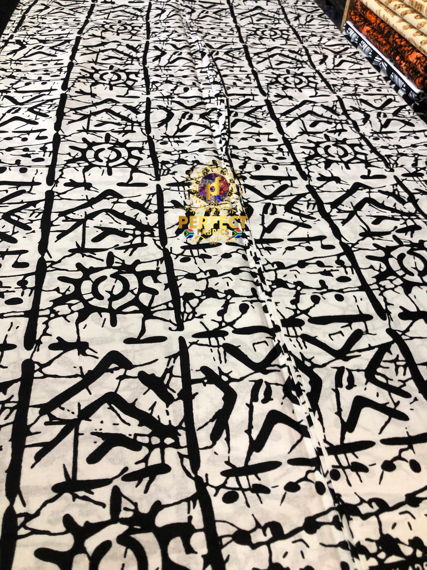Black & White Tribal Ankara
