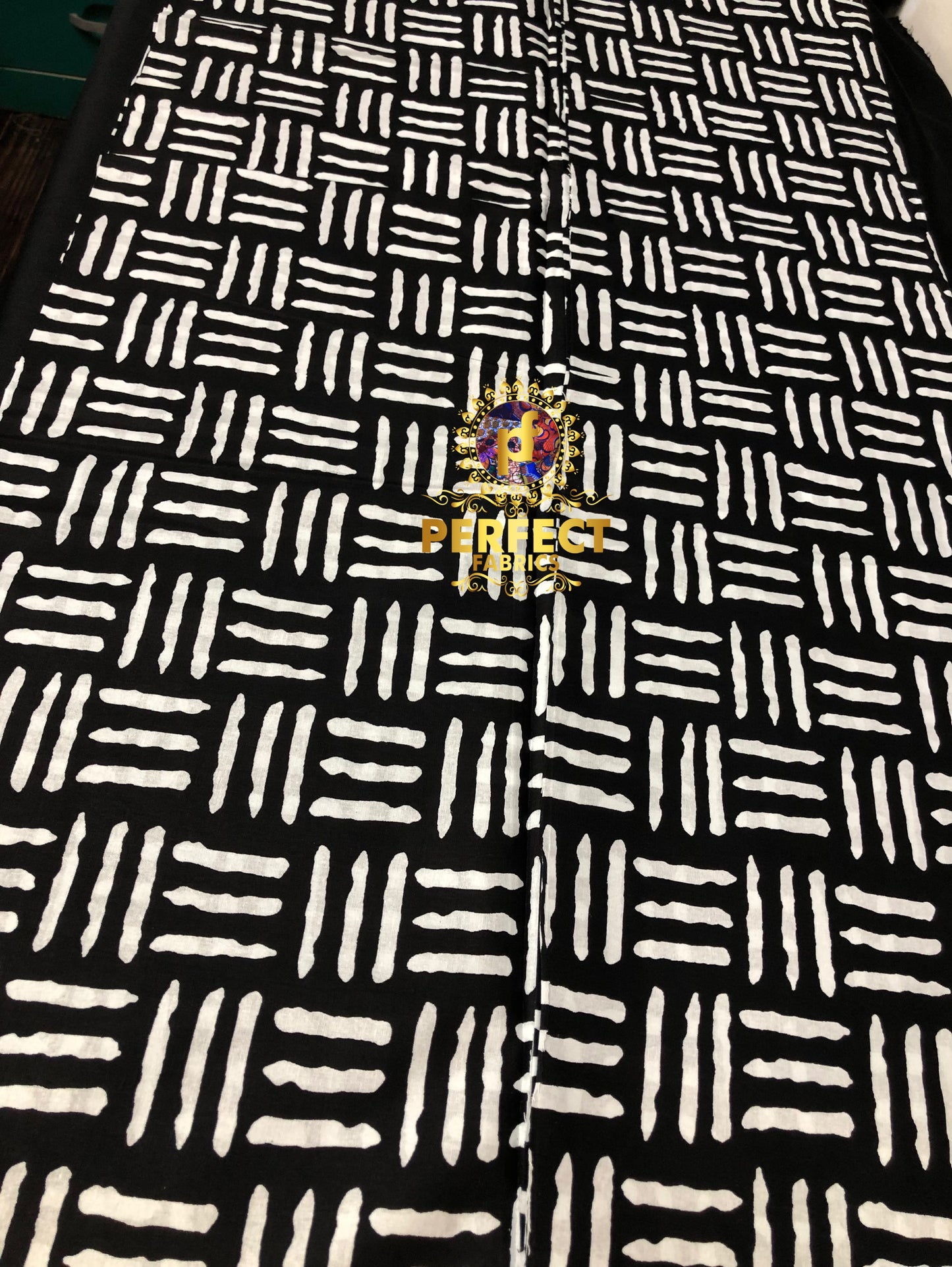 Black & White Tribal Ankara