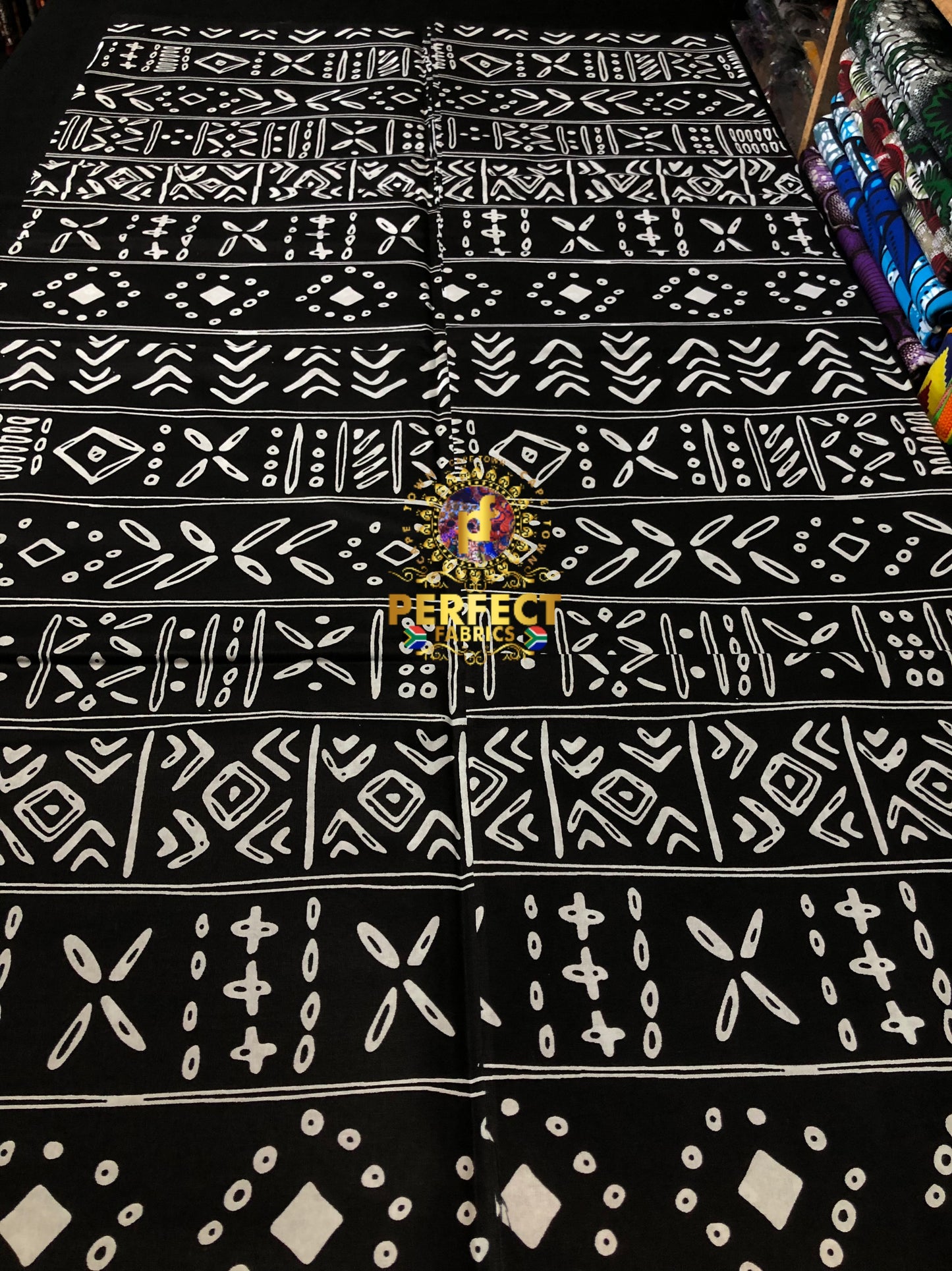 Black & White Tribal Ankara
