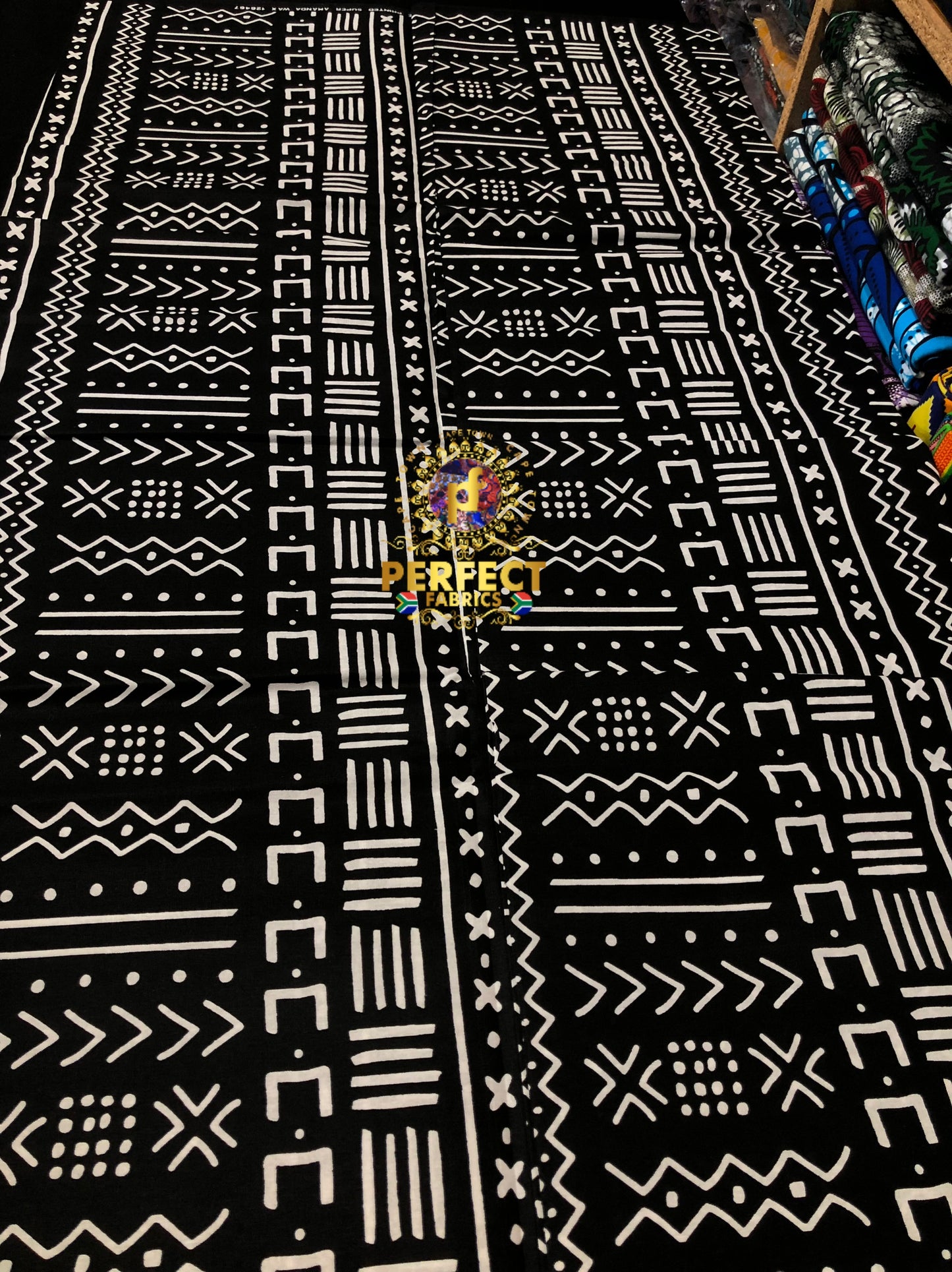 Black & White Tribal Ankara