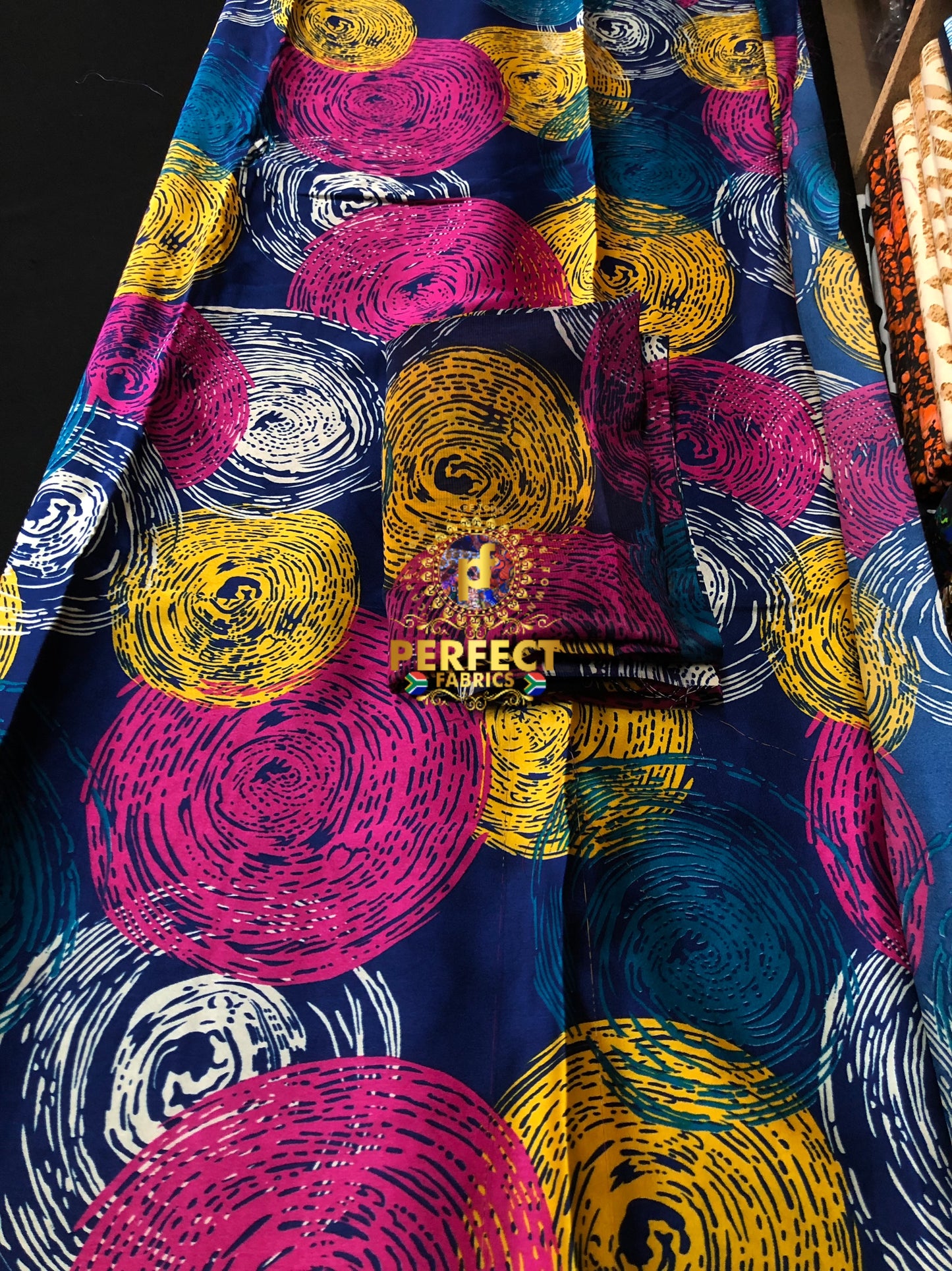 Colorful Circle Silk Set