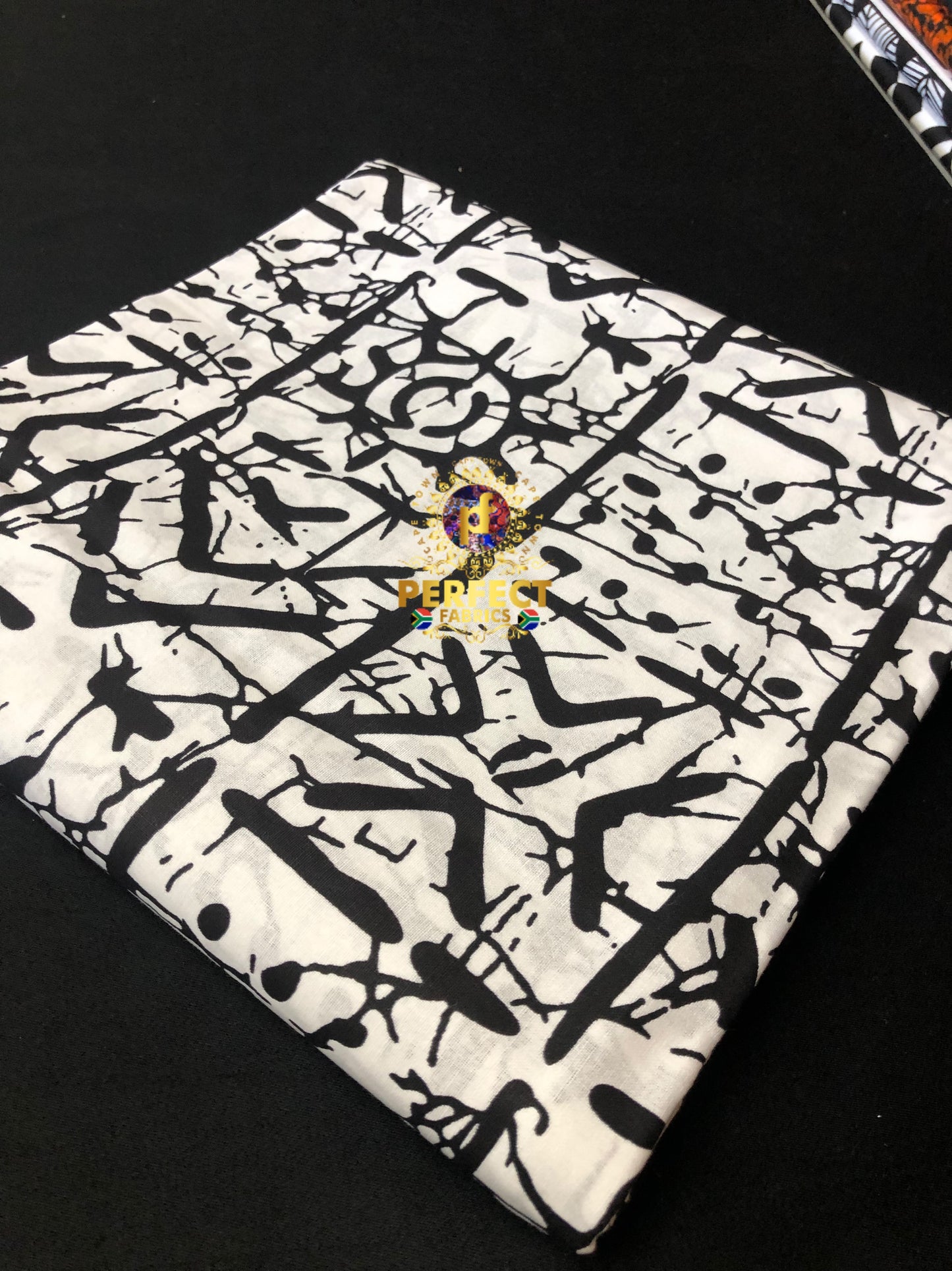 Black & White Tribal Ankara