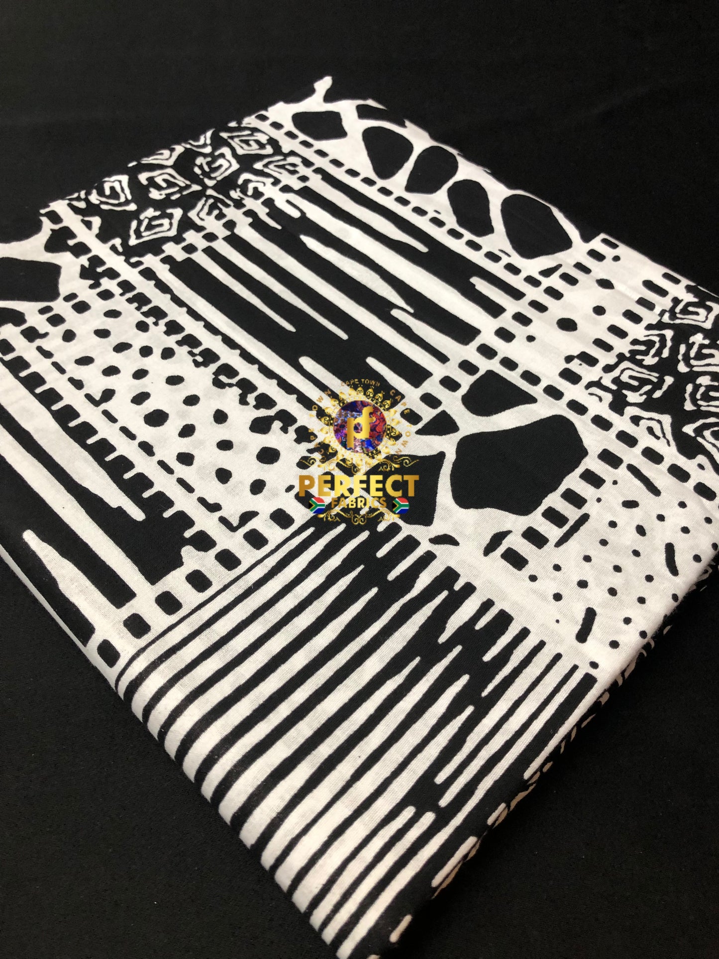 Black & White Tribal Ankara