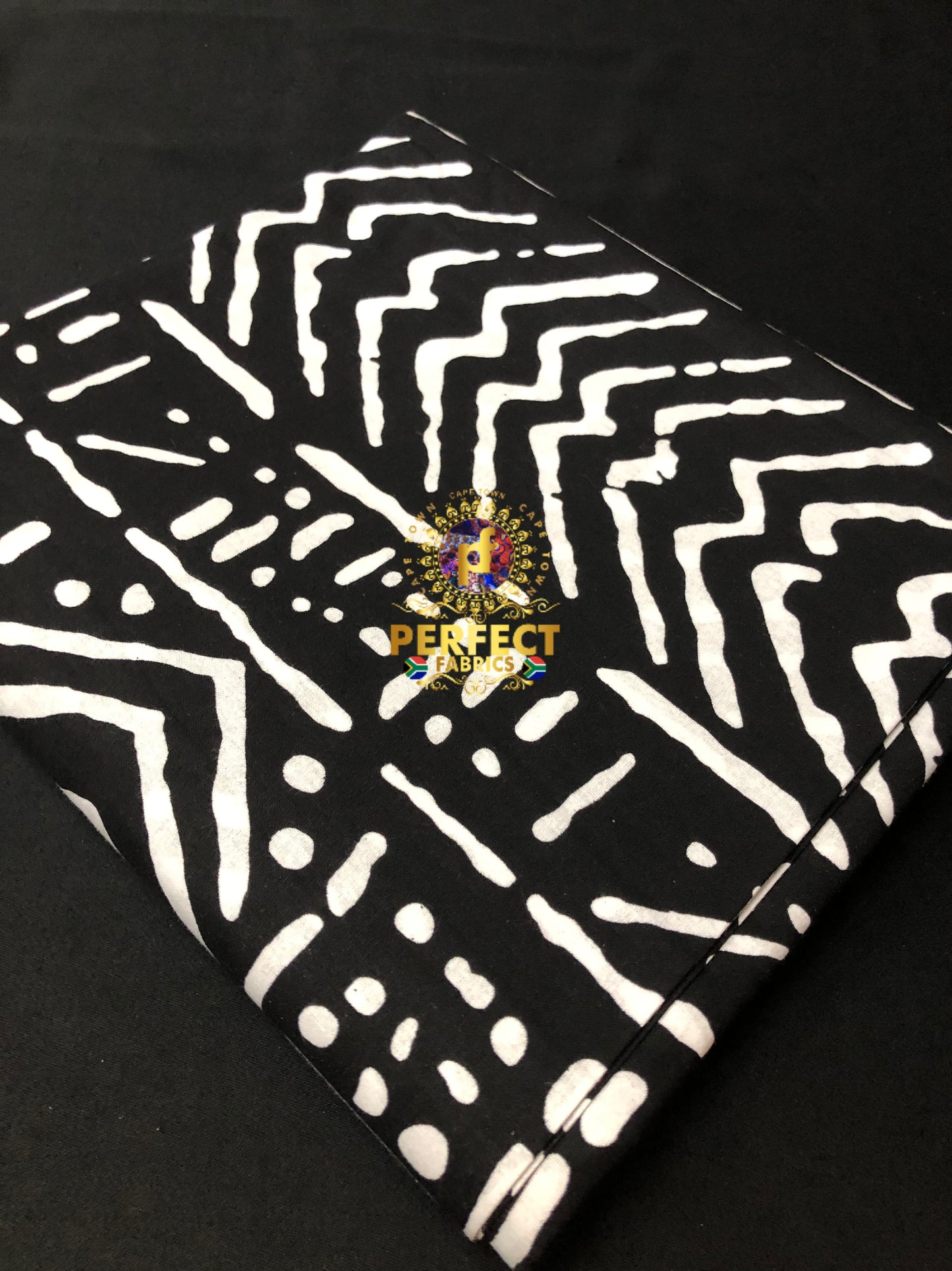 Black & White Tribal Ankara